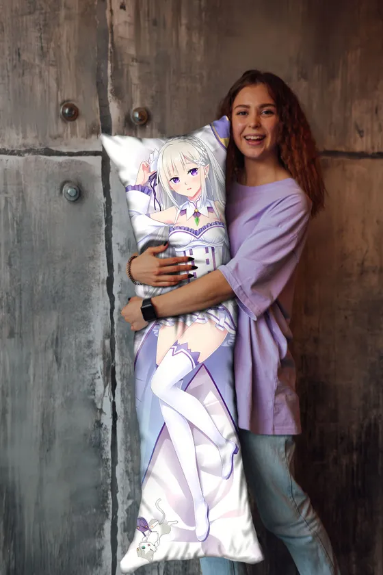 Дакимакура Эмилия №8