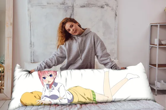 Дакимакура Ичика Накано