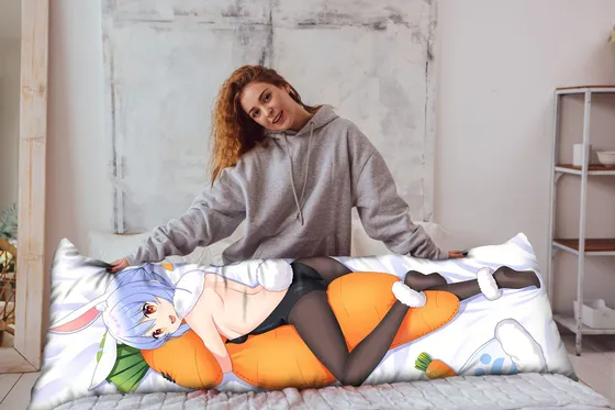 Дакимакура Пэкора Усада №2