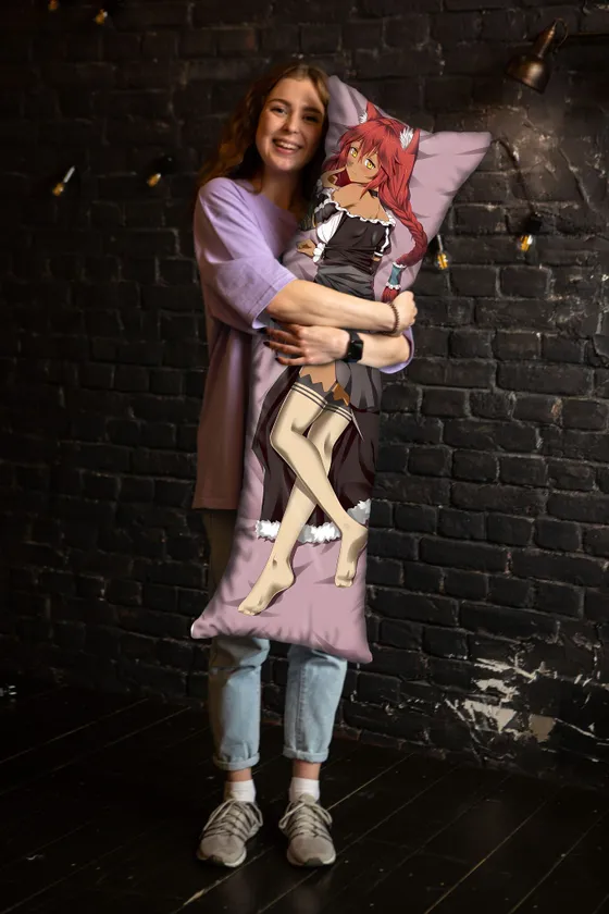 Дакимакура Люпус Регина Бета