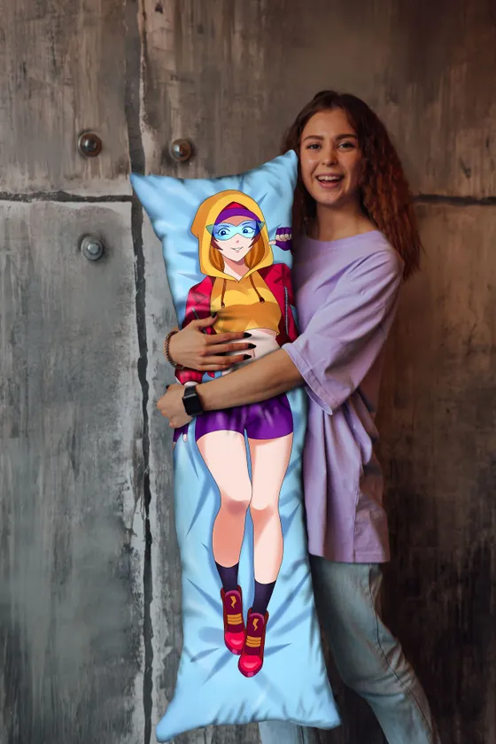 Дакимакура Макс