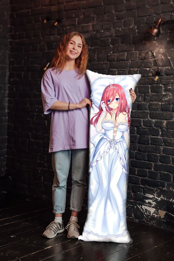 Дакимакура Мику Накано №9