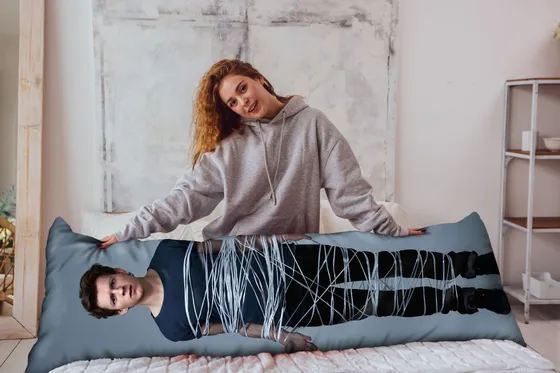 Дакимакура Том Холланд №4