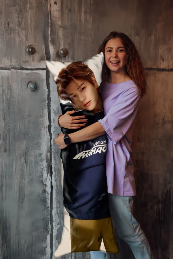 Дакимакура Сынмин №3