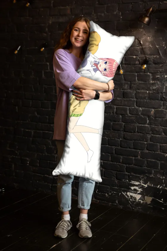 Дакимакура Ичика Накано