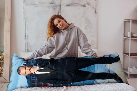 Дакимакура Бенедикт Камбербэтч