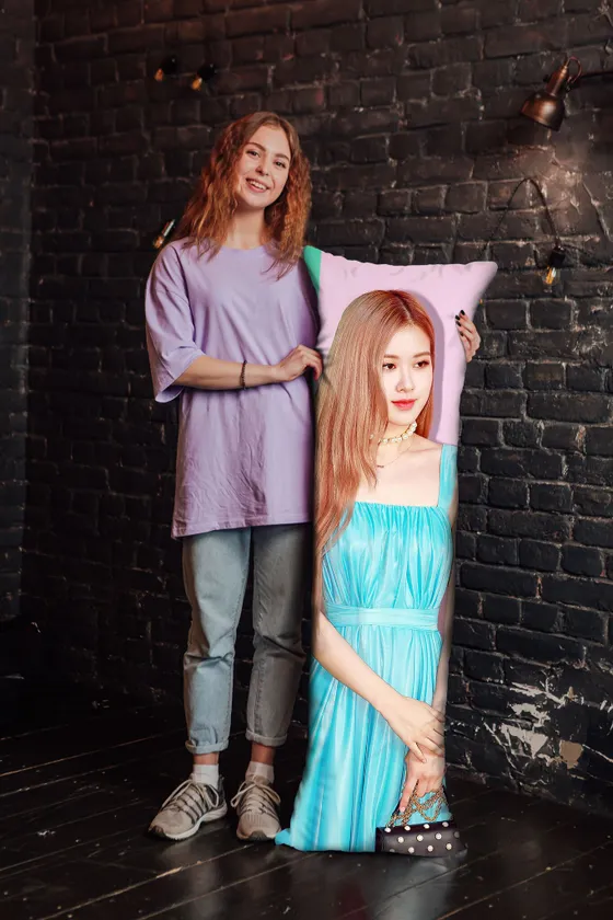 Дакимакура Розэ №2