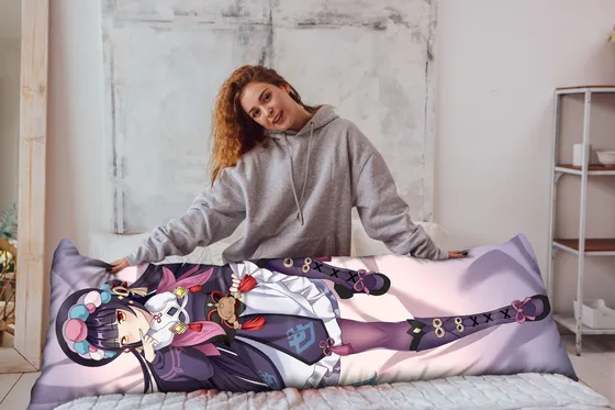 Дакимакура Юнь Цзинь