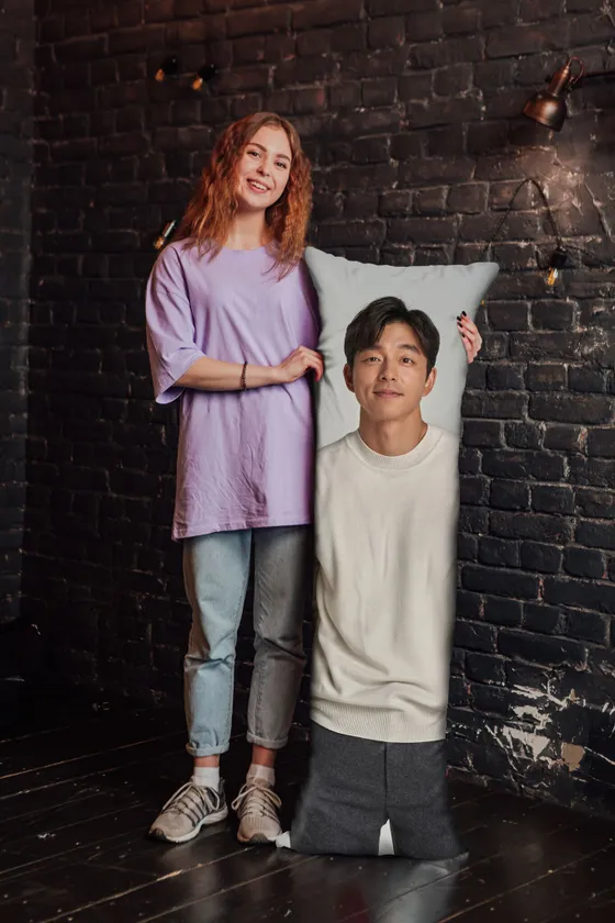 Дакимакура Кон Ю