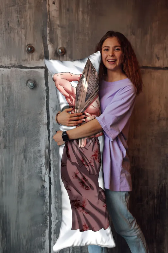 Дакимакура Пирамидоголовый