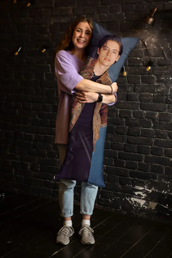 Дакимакура Коул Спроус