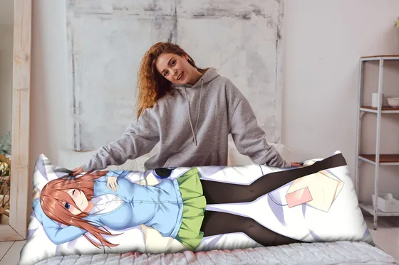 Дакимакура Мику Накано №2