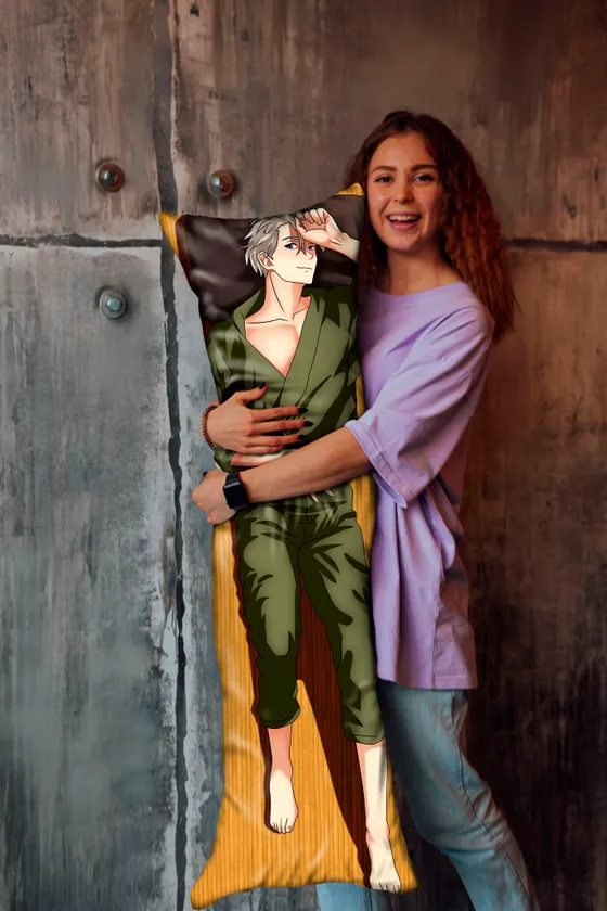 Дакимакура Виктор Никифоров №2