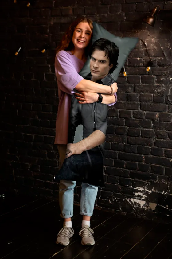 Дакимакура Иэн Сомерхолдер №2