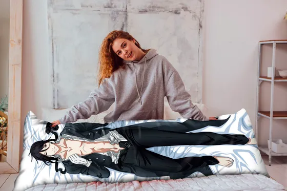 Дакимакура Себастьян Михаэлис