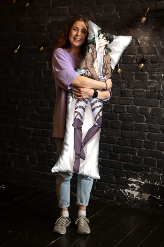 Дакимакура Леви Аккерман №5