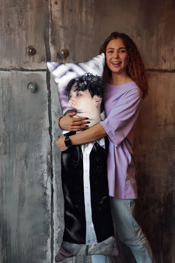 Дакимакура Юнги