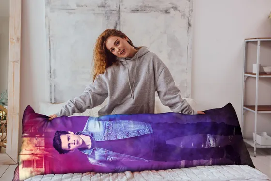 Дакимакура Том Холланд №2