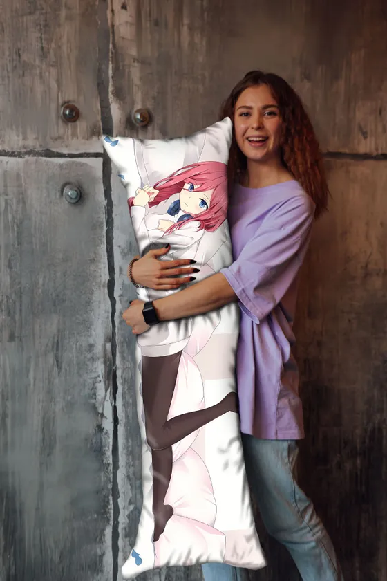 Дакимакура Мику Накано №3