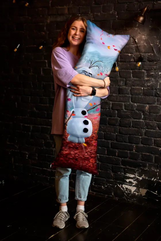 Дакимакура Снеговик Олаф