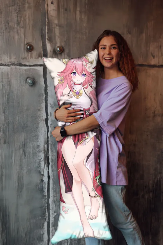 Дакимакура Яэ Мико №2