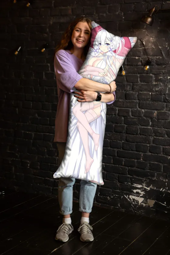 Дакимакура Илластриес №4