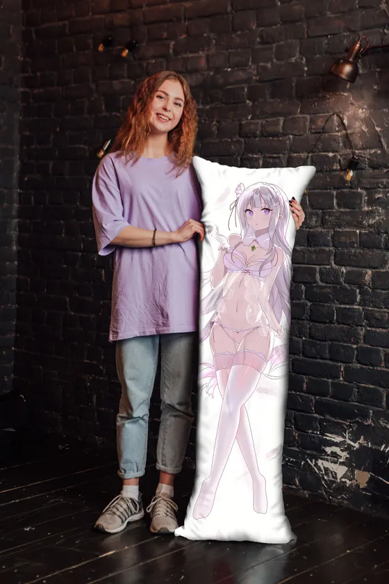 Дакимакура Эмилия №9