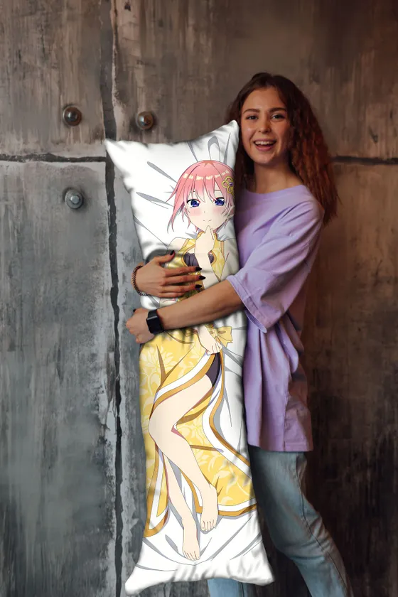 Дакимакура Ичика Накано