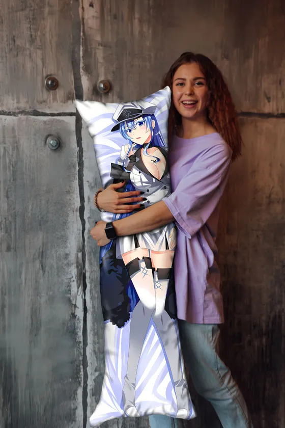 Дакимакура Эсдес