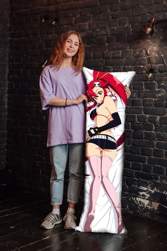 Дакимакура Йоко Литтнер