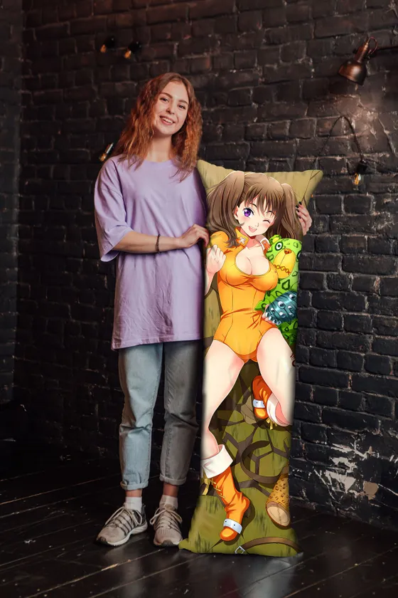 Дакимакура Диана