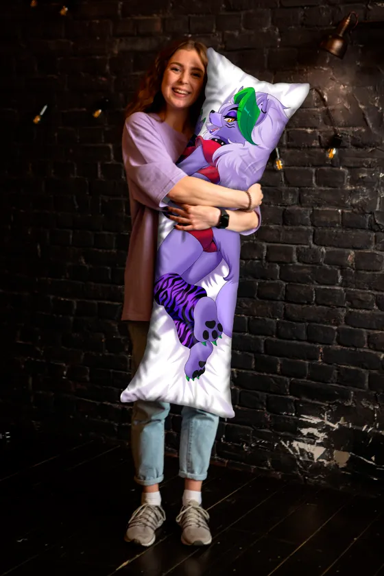 Дакимакура Рокси №5