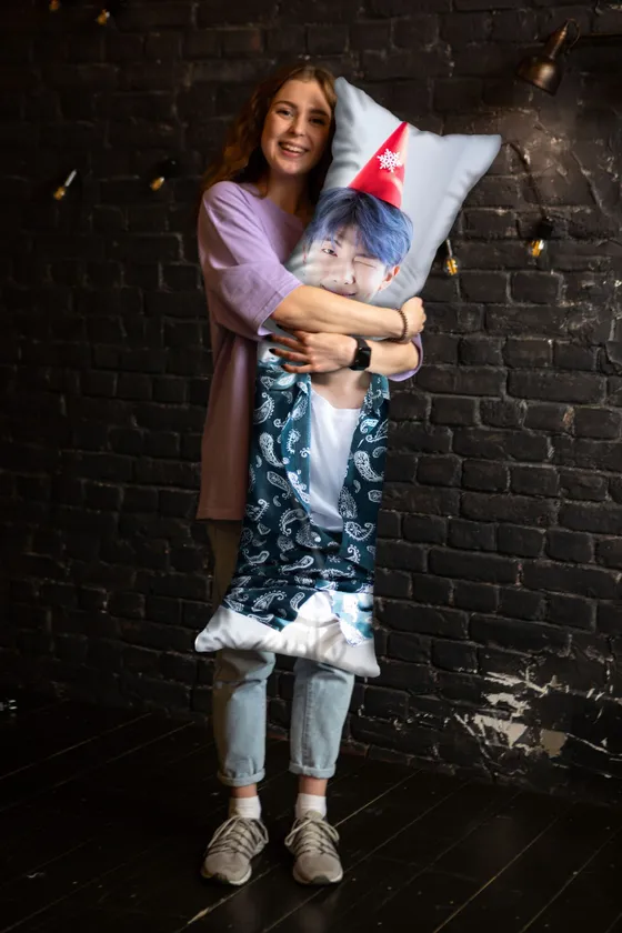 Дакимакура Намджун