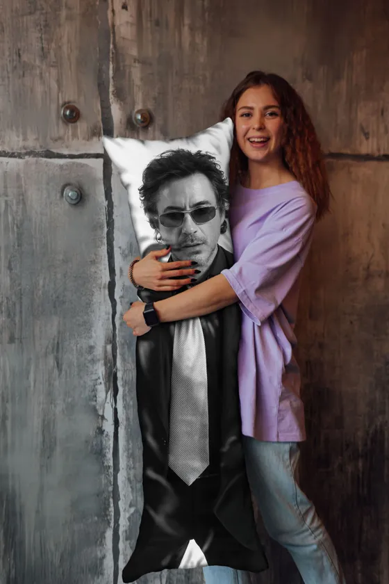 Дакимакура Роберт Дауни-младший №2