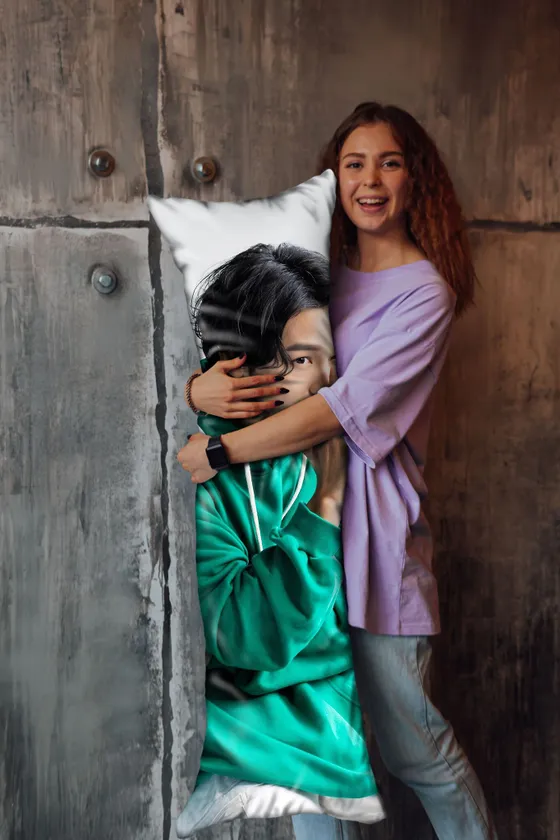 Дакимакура Ким Бом