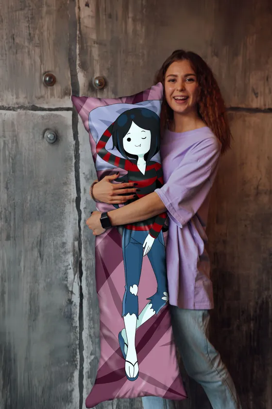 Дакимакура Марселин