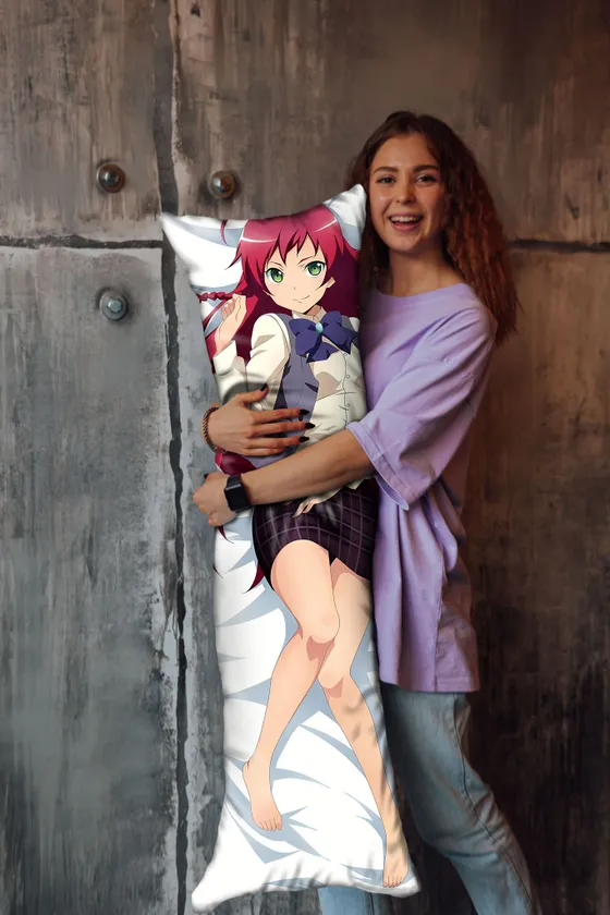 Дакимакура Эми Юса и Чихо Сасаки