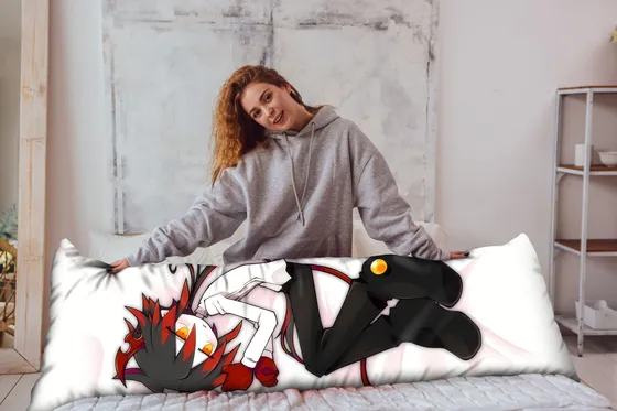 Дакимакура Ивлис