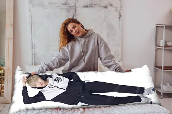 Дакимакура Юнги