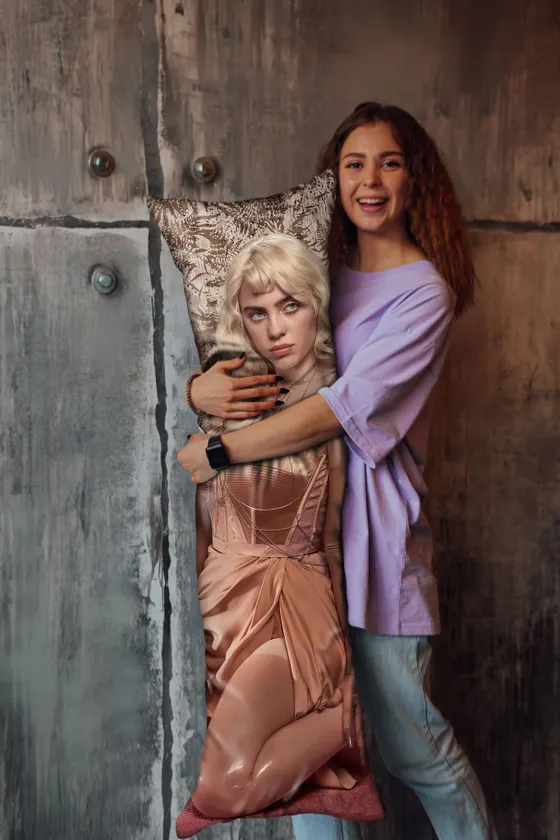 Дакимакура Билли Айлиш №3