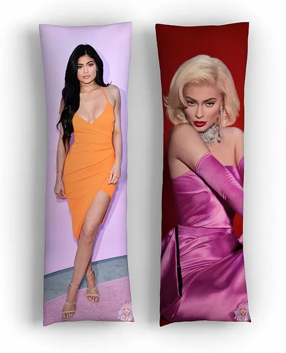 Дакимакура Кайли Дженнер №2