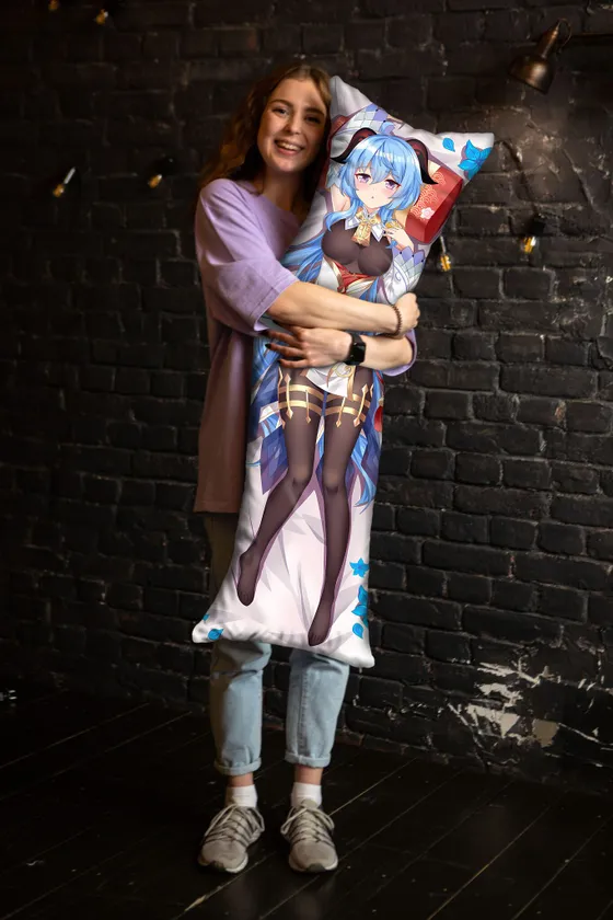 Дакимакура Гань Юй №9