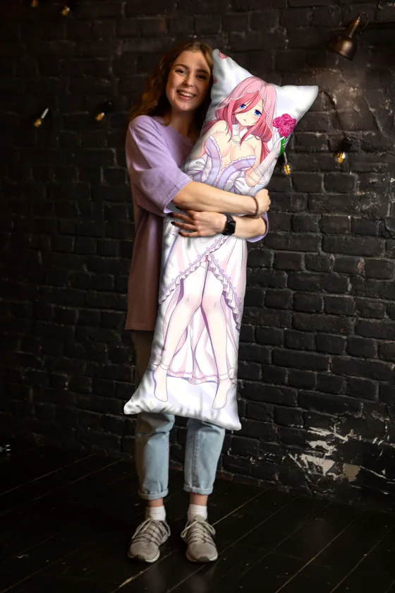 Дакимакура Мику Накано №9