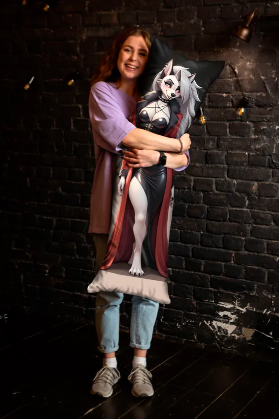 Дакимакура Луна №8