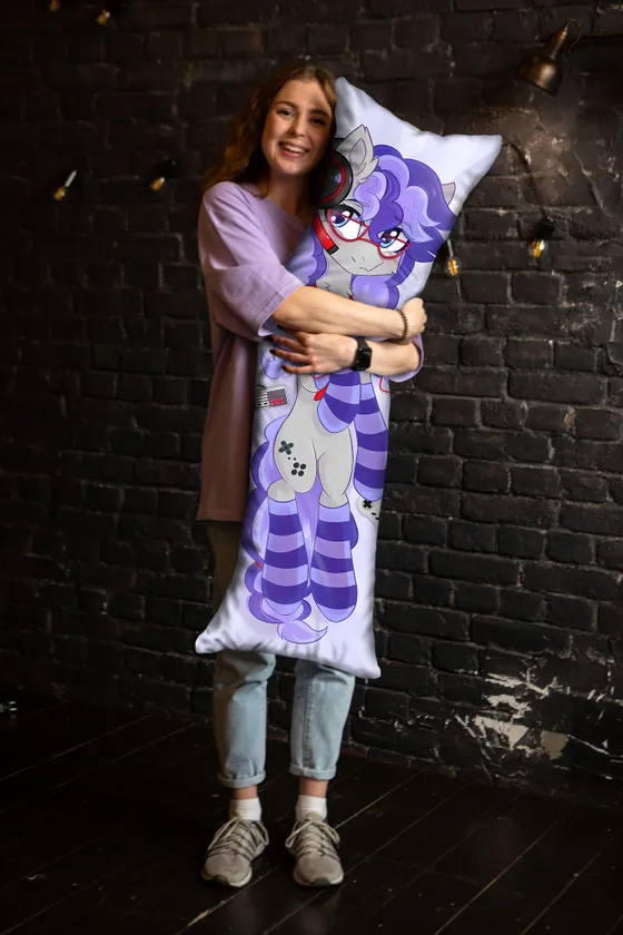 Дакимакура Циннабайт