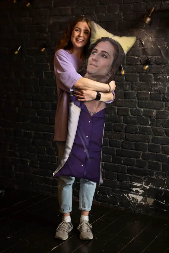 Дакимакура Дамиано Давид №3