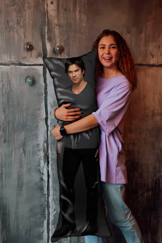 Дакимакура Иэн Сомерхолдер №2