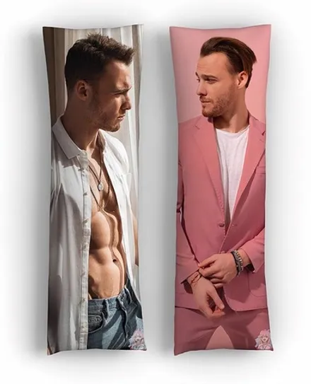 Дакимакура Серкан Болат