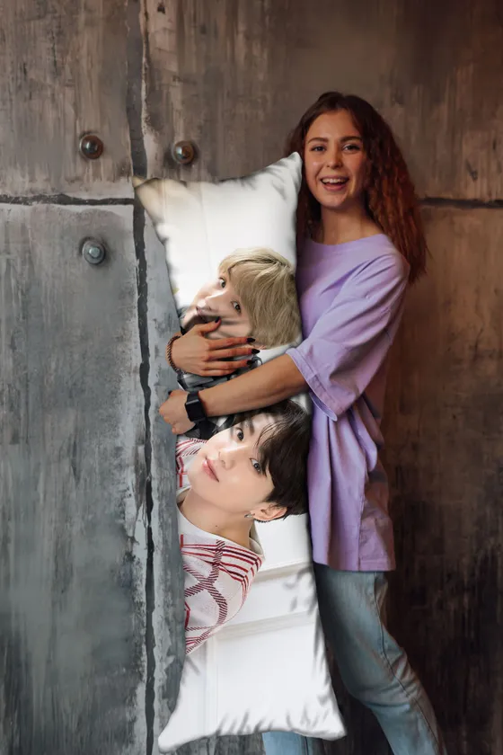 Дакимакура Юнги и Чонгук