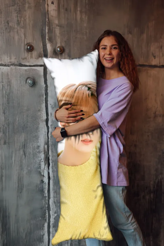 Дакимакура Чанбин №3